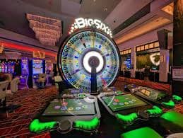 banjartoto mobile app interface showing live casino games and betting markets